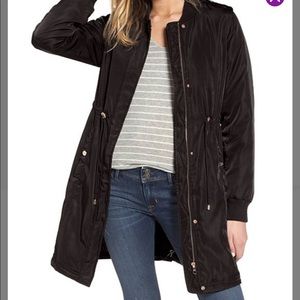 Black Lightweight Anorak- STEVE MADDEN: Large NWT